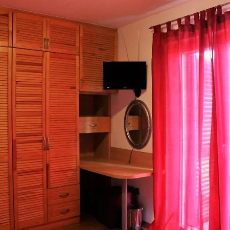 Vendégház Domenica 3*